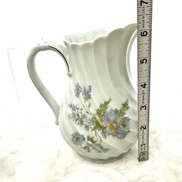 Haviland France Limoges Margaux 20 oz Torse Shaped Porcelain Pitcher Blue Gold - Picture 13 of 16